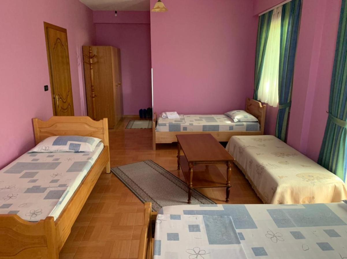 Vila Deni Tushemisht Экстерьер фото