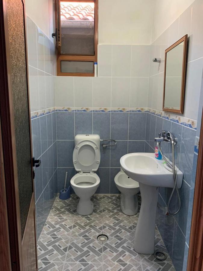 Vila Deni Tushemisht Экстерьер фото